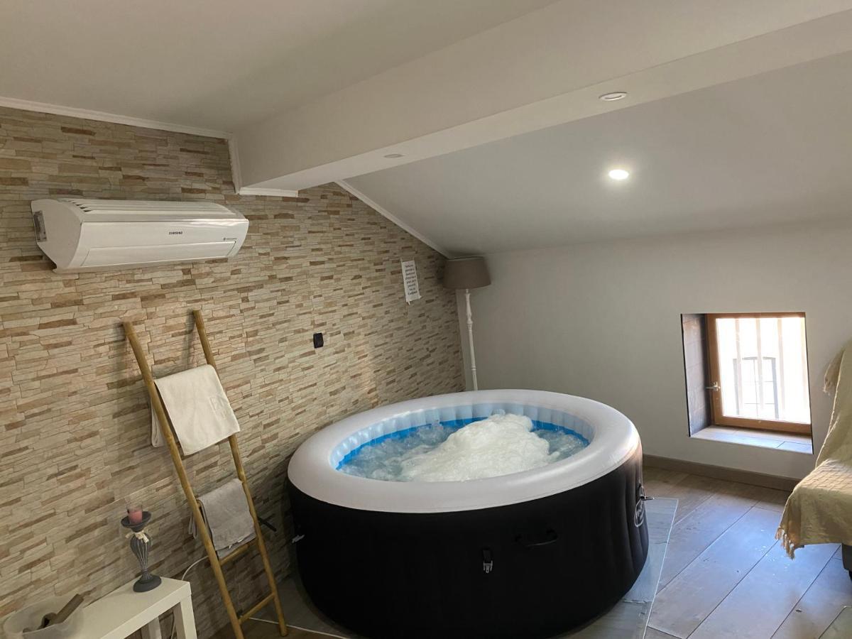 Love'Room Trèbes Екстериор снимка