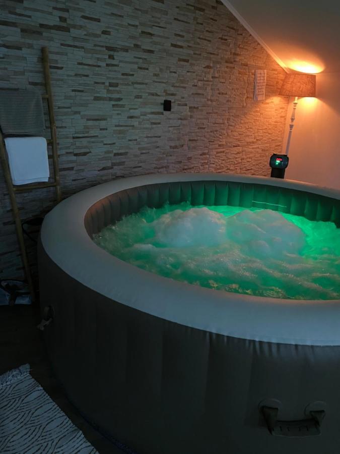 Love'Room Trèbes Екстериор снимка